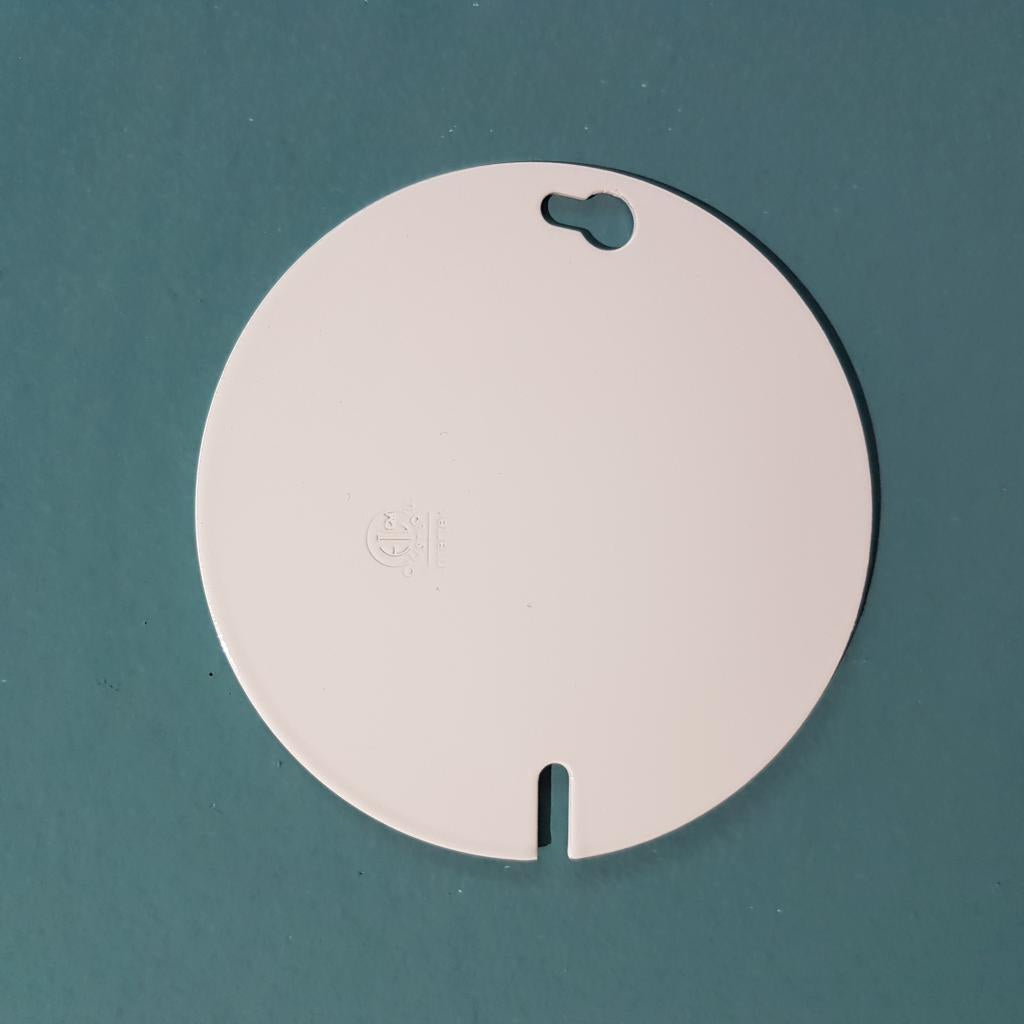 54C1-WH White Round Blank Flat Cover 4 In.