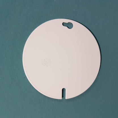 54C1-WH White Round Blank Flat Cover 4 In.