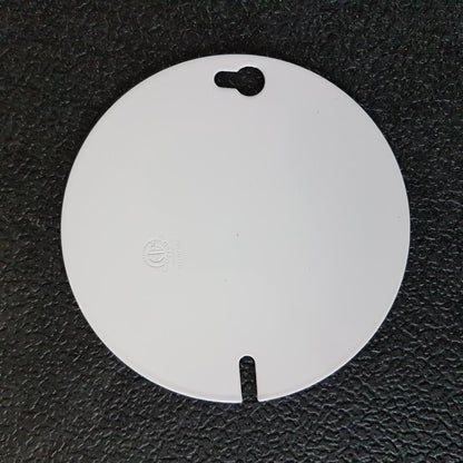 54C1-WH White Round Blank Flat Cover 4 In.