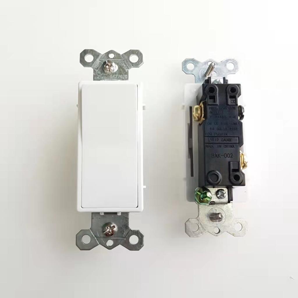 3 Way Decora Switch - White